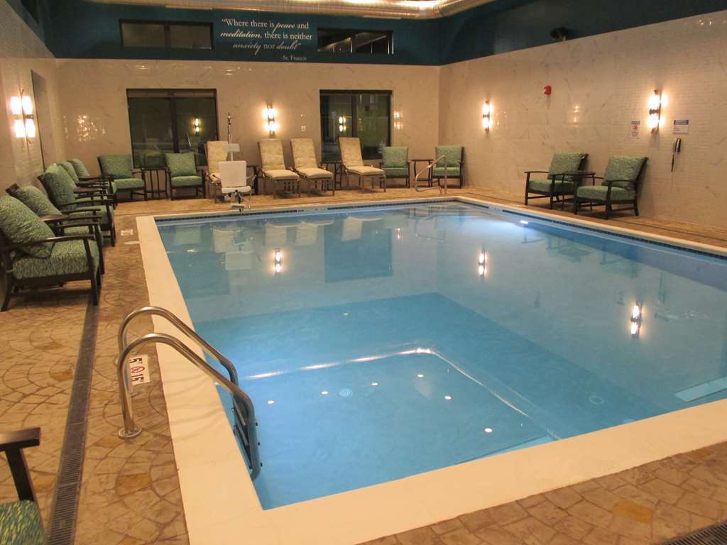 Best Western Plus Franciscan Square Inn & Suites Steubenville Zařízení fotografie